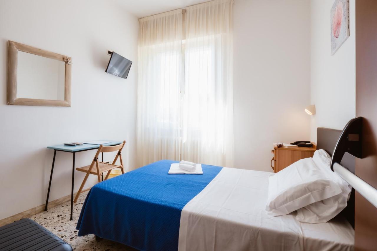 Hotel Villa Del Mare Senigallia Luaran gambar