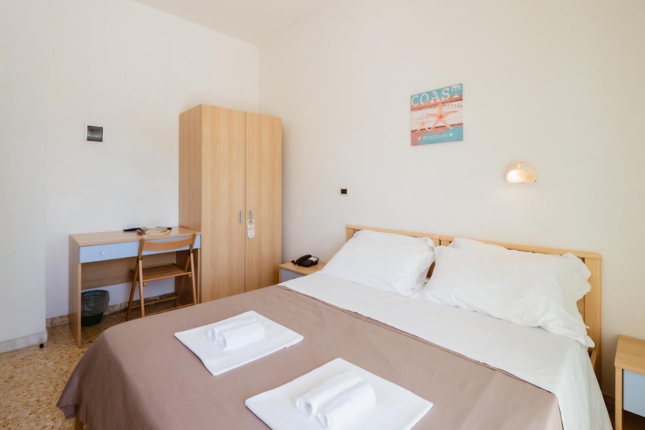 Hotel Villa Del Mare Senigallia Luaran gambar