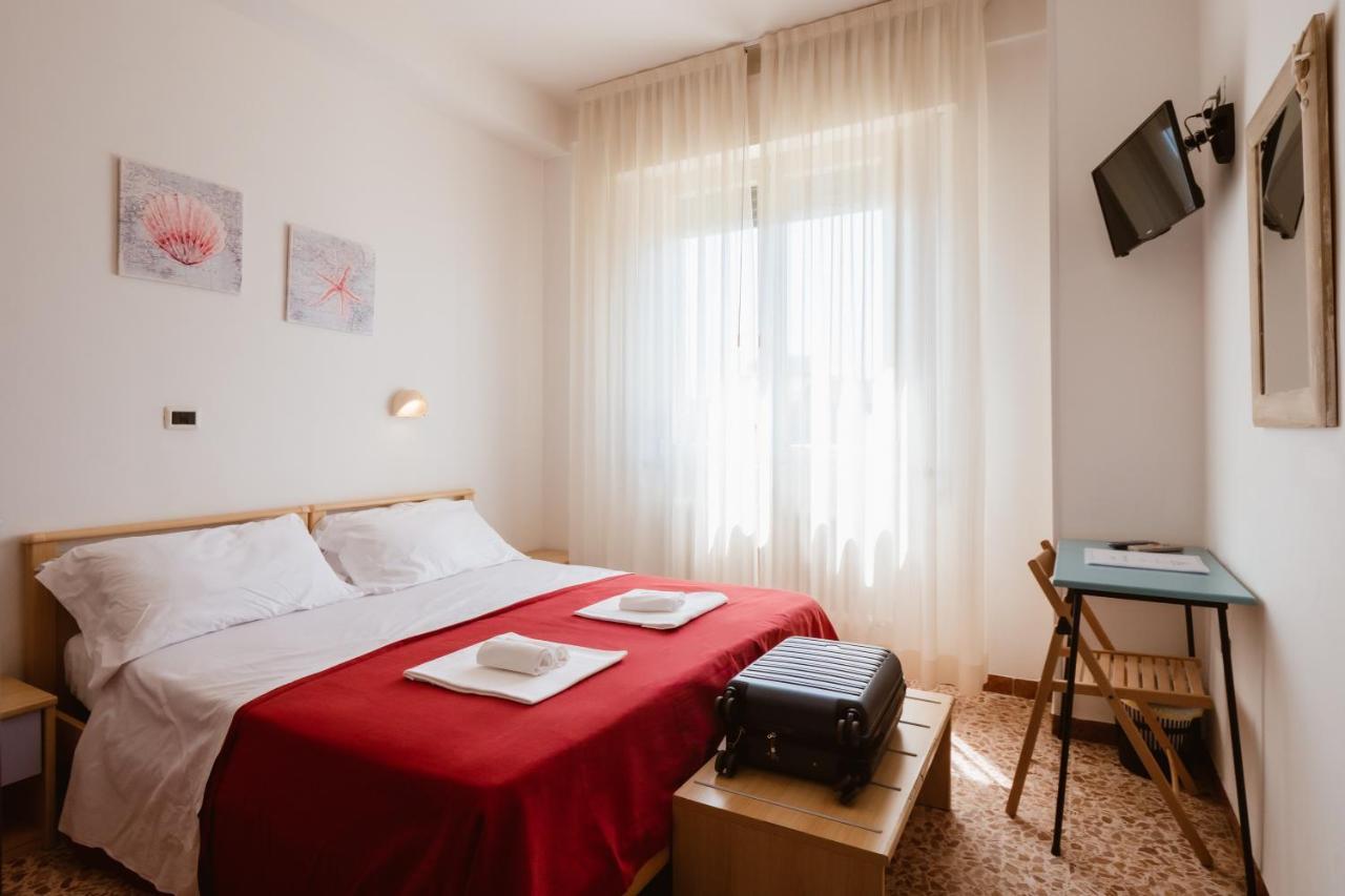 Hotel Villa Del Mare Senigallia Luaran gambar