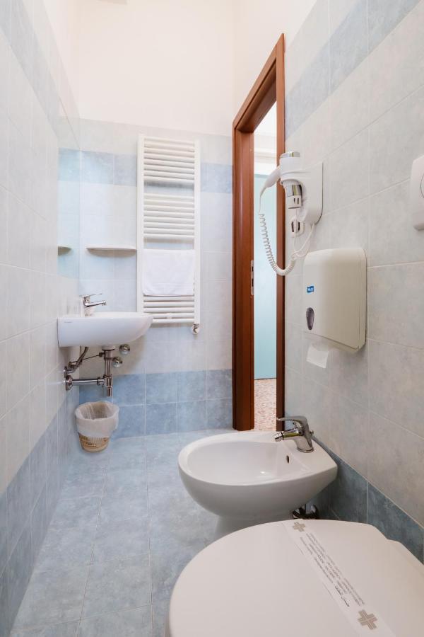 Hotel Villa Del Mare Senigallia Luaran gambar